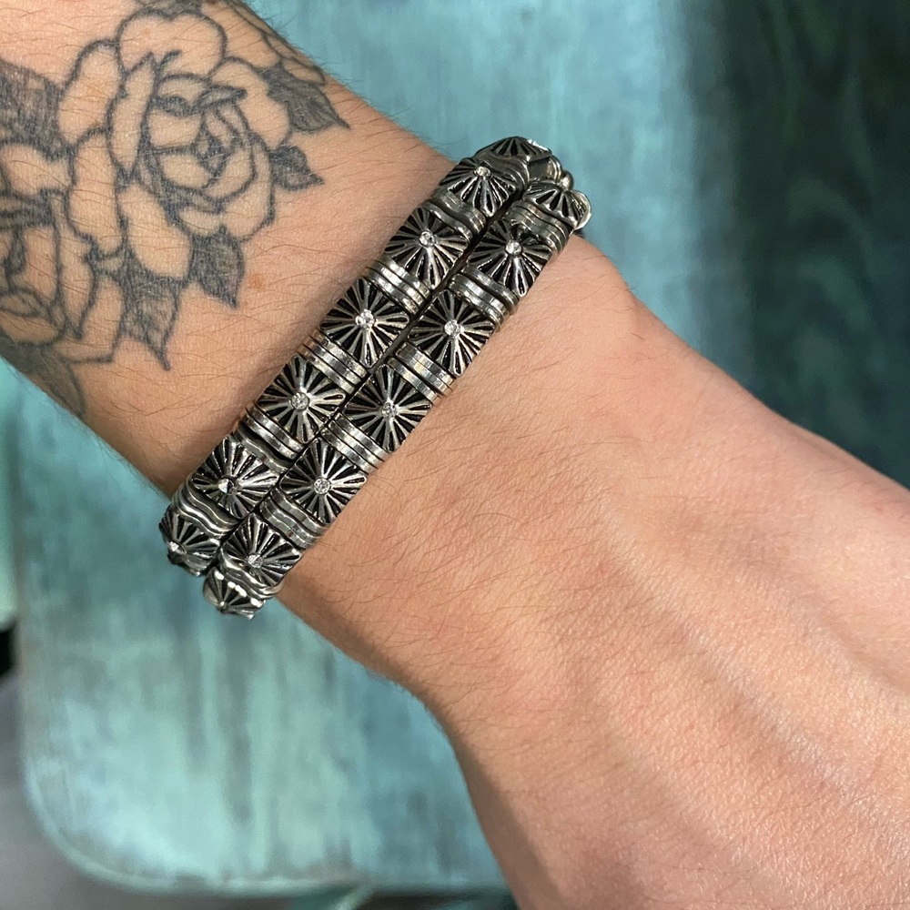 NWOT Vintage-Inspired Beaded Sliding Knot Bracelet